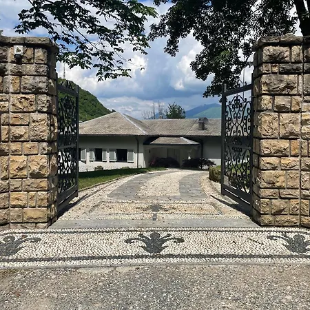 Bed & Breakfast The Iconic 4*