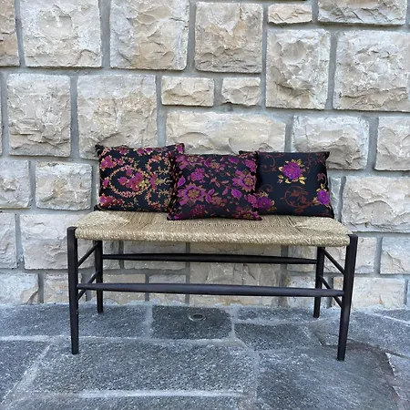 Bed & Breakfast The Iconic 4*