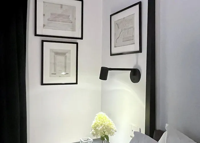 The Iconic Bed and Breakfast