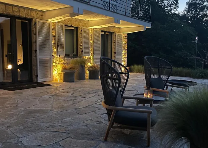 The Iconic Bed and Breakfast Μπελάτζιο